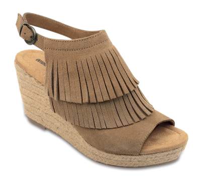 Minnetonka ashley wedge top